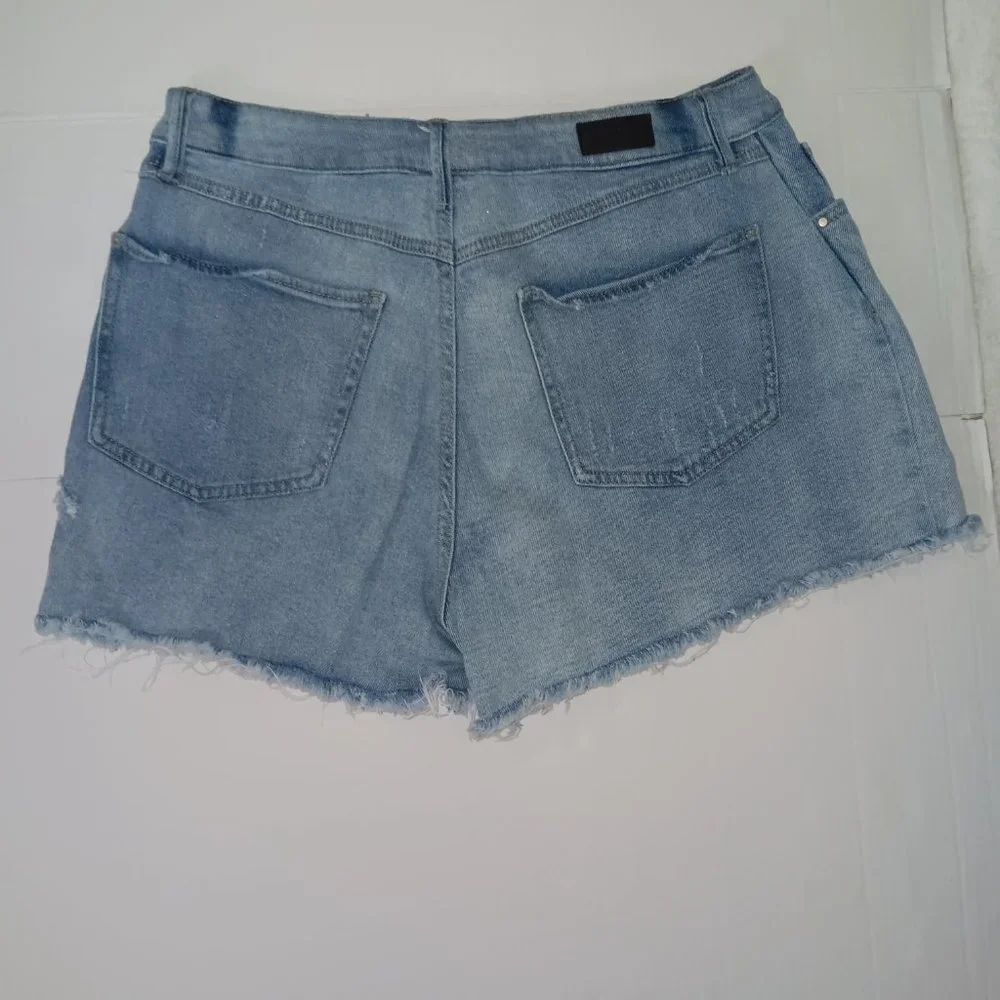 SOUND/STYLE  HOPE HIGH RISE SHORTS - Picture 3 of 8